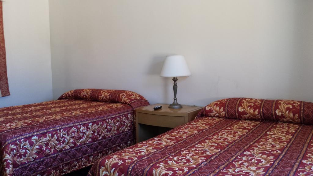 Lido Hotel Huntington Park Zimmer foto